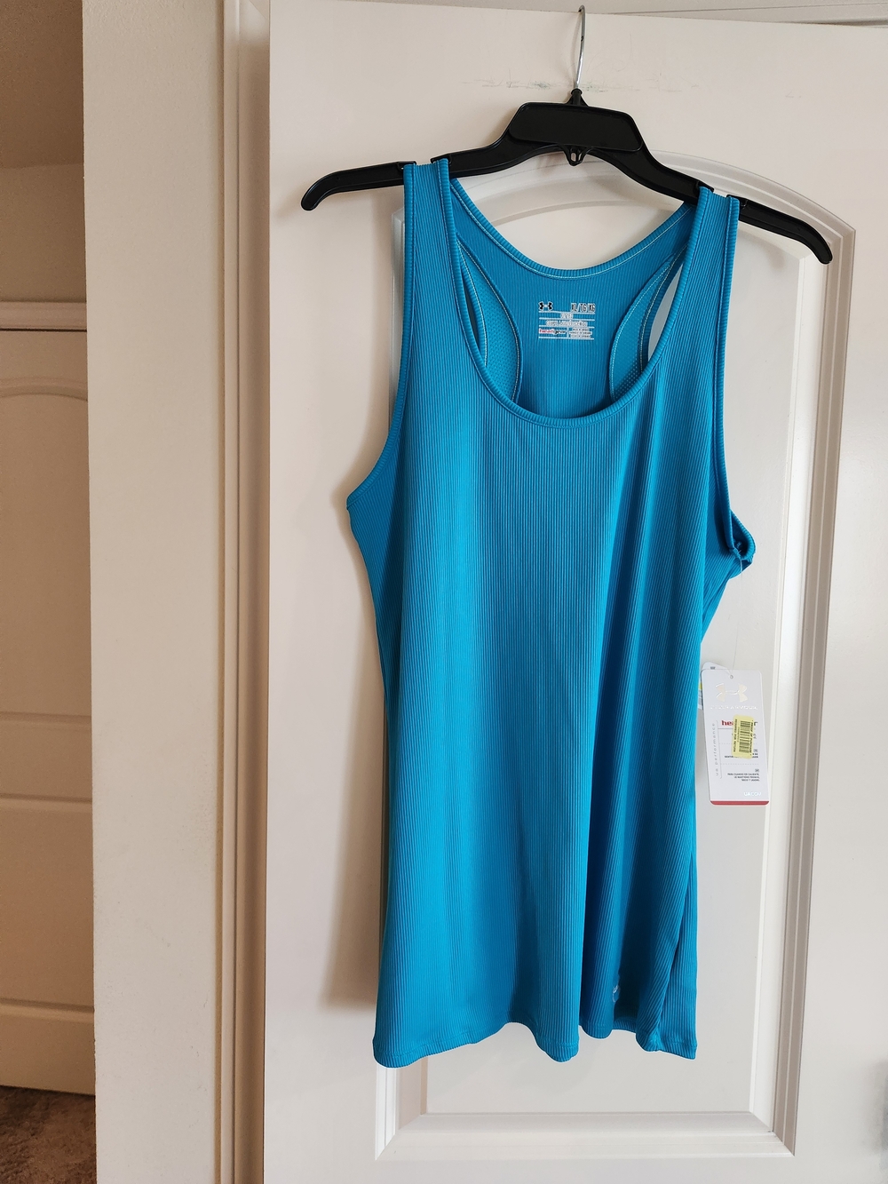 Under Armour Teal Athletic Tank and Shorts Set - Picture 4 of 7